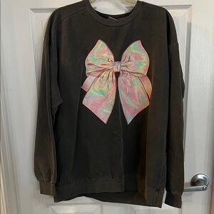 Comfort Colors Charcoal colored sweatshirt with bow - XL